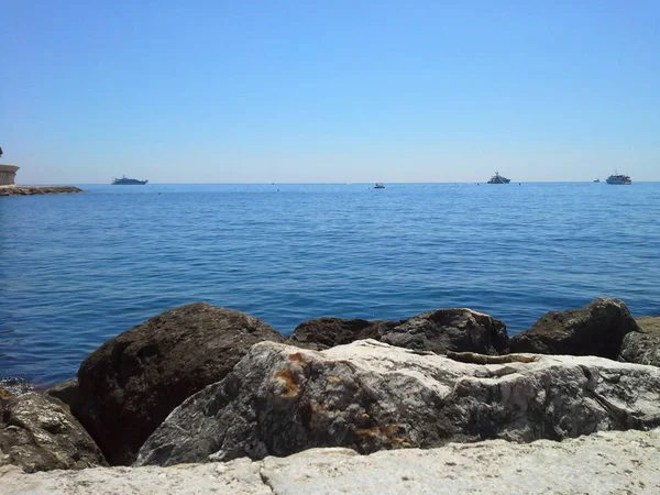 Море Монако Розкішні Яхти Плавання Середземному Морі Біля Французька Рив — стокове фото
