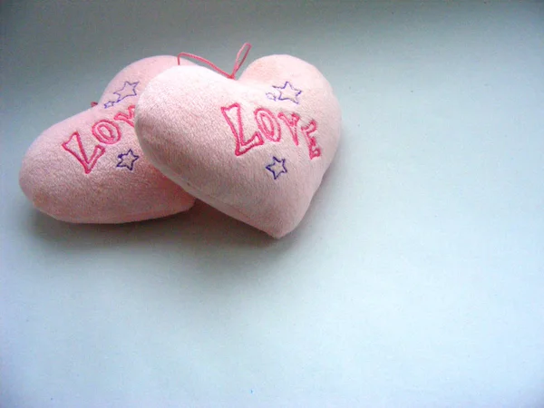 Pink Valentine Corazones Tarjeta Con Bordado Amor — Foto de Stock