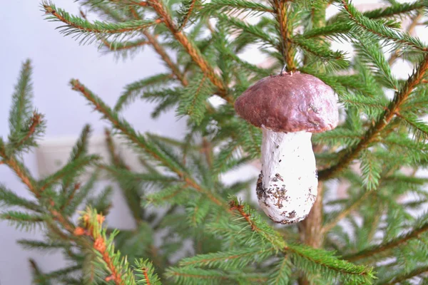 Tarjeta Navidad Composición Navideña Con Decoración Abeto Hongos Cep Fondo —  Fotos de Stock