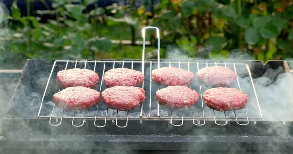 Rind Und Schweinepatty Für Burger Kochschnitzel Auf Mangal Hackfleisch Grillen — Stockfoto