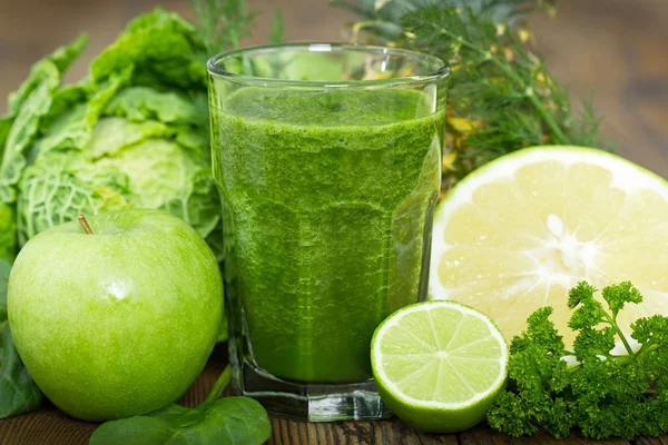 Close View Green Healthy Detox Drink Glass — Stock Photo, Image