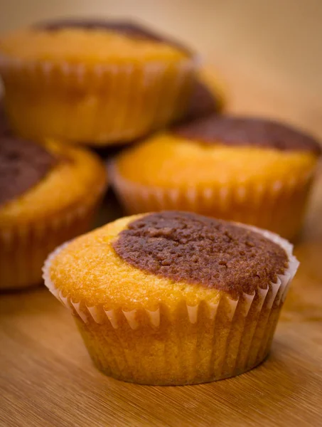 tatlı ev yapımı cupcakes görünümü kapatın