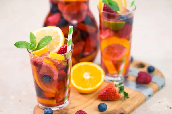 Close View Healthy Drinks Berries Fruits Wooden Background — Stock Photo, Image