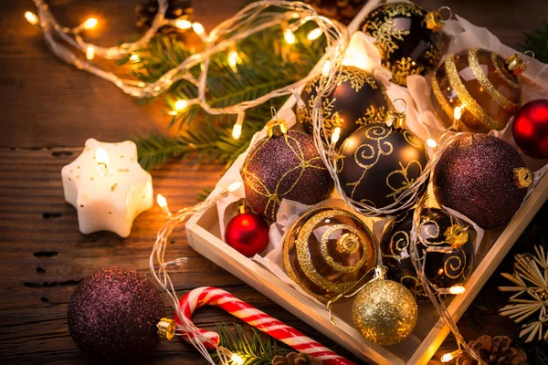 Decoración Navidad Bolas Navidad Caja Fondo Madera — Foto de Stock