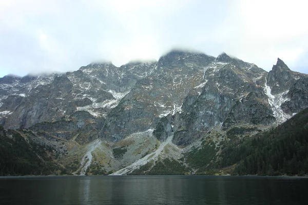 Pittoresco Lago Montagna Sea Eye Rybi Potok Valley Polonia Morskie — Foto Stock
