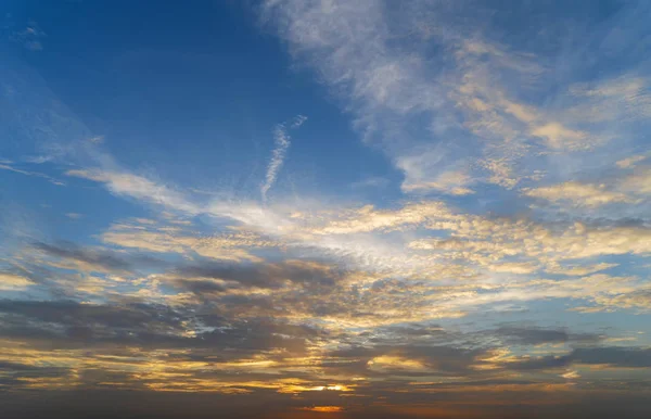 Blue Sky Yellow Colorful Sunset Clouds Twilight Time — Stock Photo, Image