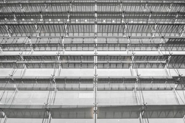 Сталева Конструкція Даху Офісної Будівлі Підтримується Скляний Фасад Вікон Фрагмент — стокове фото