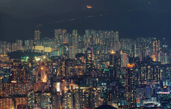 Hong Kong Daireler Dağ Cityscape Arka Planda Hava Görünümünü Akıllı — Stok fotoğraf