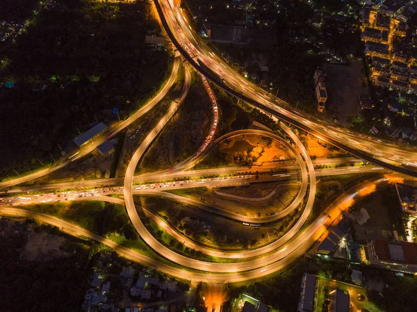 Luftaufnahme Von Autobahnkreuzen Brückenstraßen Formen Kreis Struktur Des Architektonischen Konzepts — Stockfoto