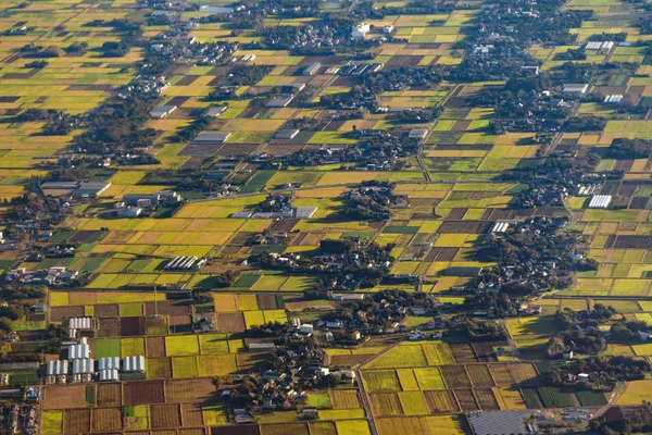 Αεροφωτογραφία του αγροτεμάχια στην εξοχή της Ιαπωνίας στο sp — Φωτογραφία Αρχείου