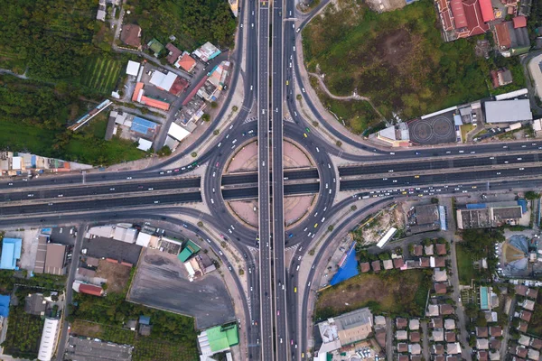 Αεροφωτογραφία Των Κόμβων Αυτοκινητοδρόμων Κυκλικό Κόμβο Γέφυρα Δρόμους Σχήμα Κύκλο — Φωτογραφία Αρχείου
