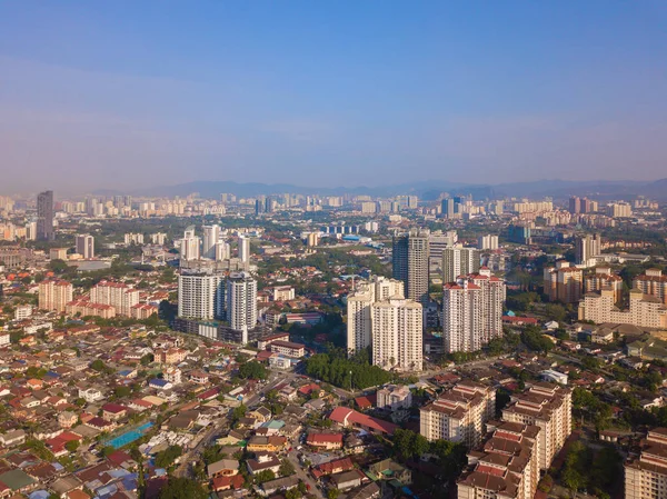 Havadan görünümü Kuala Lumpur Şehir merkezinde, Malezya. Konut hous — Stok fotoğraf