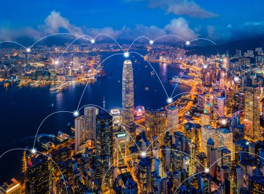 Hong Kong şehir merkezindeki dijital ağ bağlantı hatları. Finans