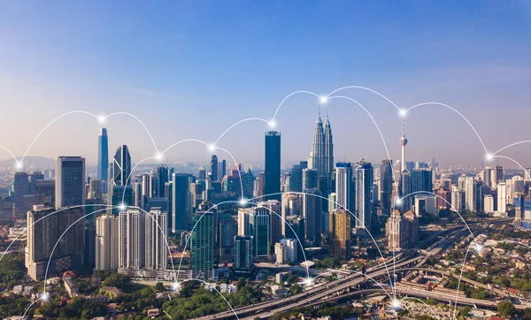 Digitale netwerk verbindingslijnen van Kuala Lumpur Downtown, Maleis — Stockfoto