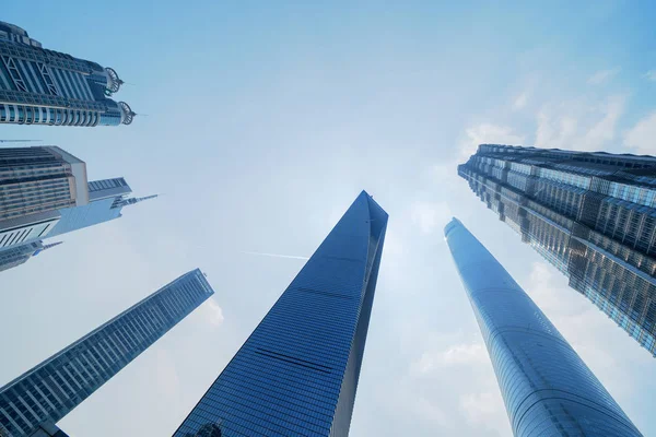 Grattacielo e grattacieli a Shanghai Downtown , — Foto Stock
