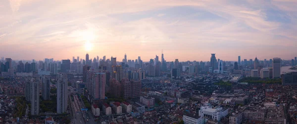 Vista panoramica aerea del grattacielo e grattacielo — Foto Stock