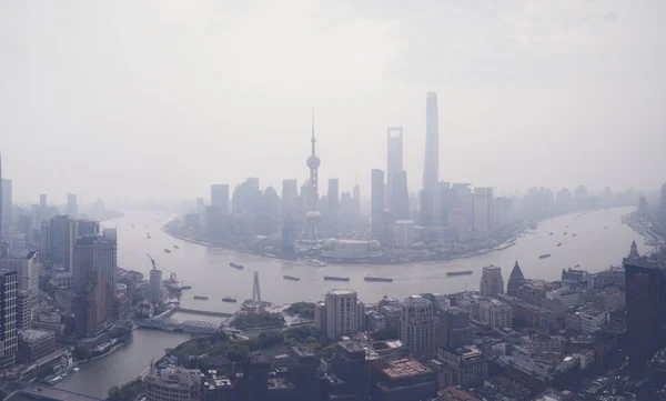 Aerial view of skyscraper and high-rise office buildings in Shan — Stock Photo, Image