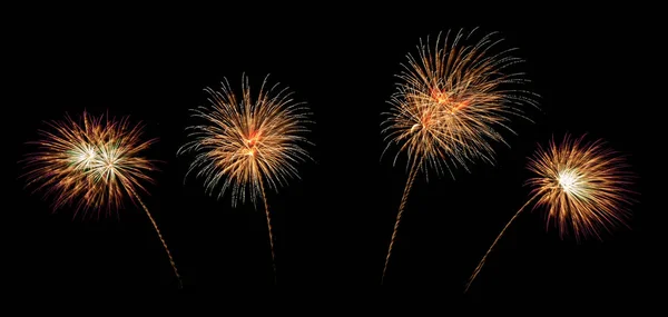 Fogos de artifício internacionais à noite. Variedade de co — Fotografia de Stock