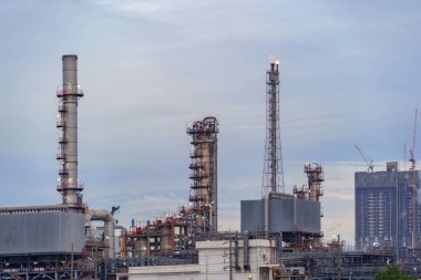 Petrokimya petrol rafinerisi ve deniz sanayi mühendisliği con