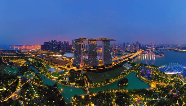 Вид с воздуха на центр Сингапура. Финансовый район и бизнес — стоковое фото