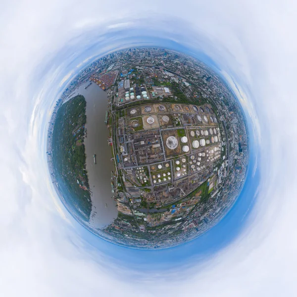 Pequeño planeta esfera de 360 grados. Panorama de vista aérea de petr —  Fotos de Stock