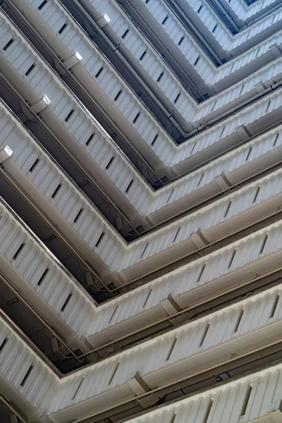 Onderste weergave van stapel gebouw vloeren met Kopieer ruimte voor Constru — Stockfoto