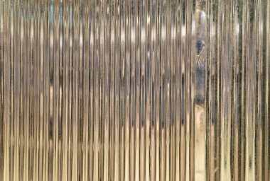 Paslanmaz. Koyu metal desenli yüzey dokusu. Yakın plan.