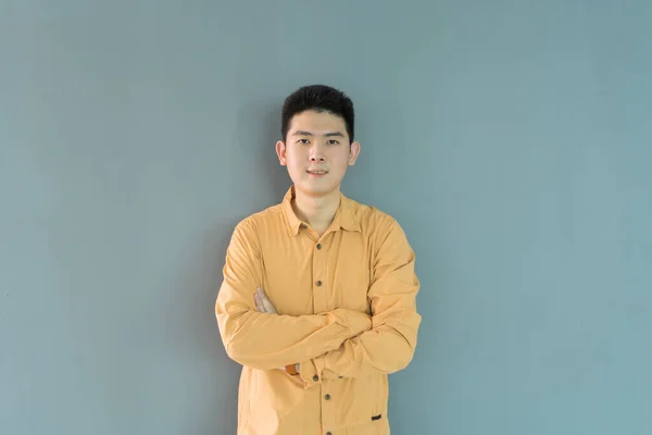 Portré Boldog Mosolygós Fiatal Üzleti Ázsiai Kínai Férfi Személy Áll — Stock Fotó