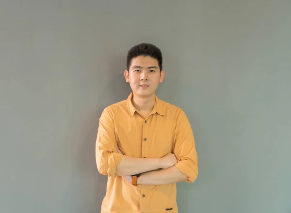 Portret Van Vrolijke Glimlachende Jonge Business Aziatische Chinese Man Persoon — Stockfoto