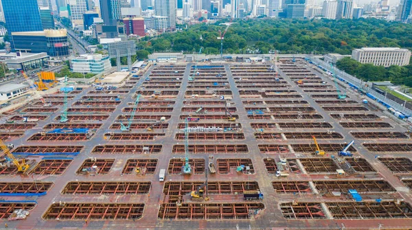 Luchtfoto Van Drukke Industriële Onderaannemers Die Werken Met Kranen Graafmachines — Stockfoto