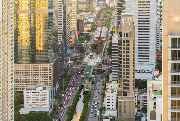 Luchtfoto Van Sathorn Kruising Kruising Met Auto Verkeer Bangkok Downtown — Stockfoto