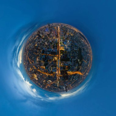 Küçük gezegen 360 derece küre. Bangkok Şehir Merkezi Skyline 'ın hava manzaralı manzarası. Tayland. Asya 'nın akıllı kentsel şehrinin finans bölgesi. Geceleri gökdelen ve binalar.