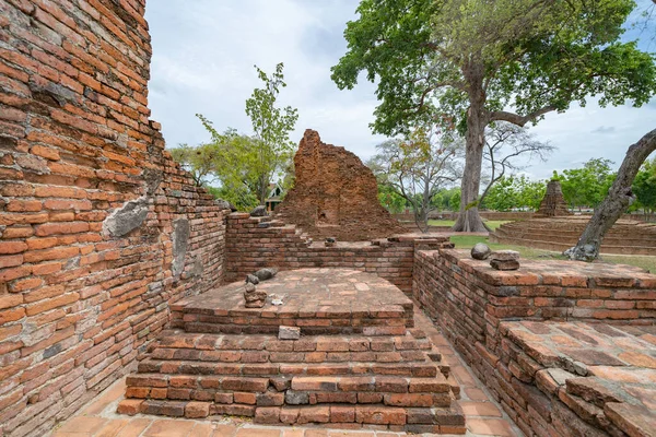 Tayland Bangkok Yakınlarındaki Phra Nakhon Ayutthaya Ilindeki Eski Bir Tapınağın — Stok fotoğraf