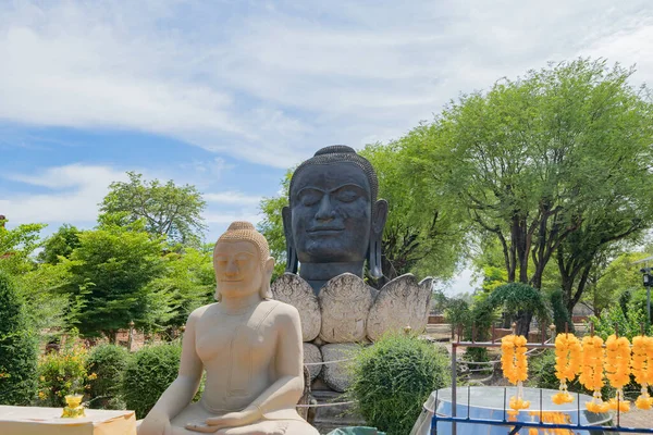 Fekete Buddha Fej Vagy Rahu Egy Templomban Phra Nakhon Ayutthaya — Stock Fotó