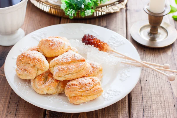 Cottage cheese and sugar cookies crows feet , Easter recipe — Stock Photo, Image