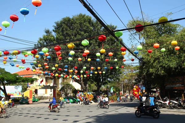 Hoi Vietnã Fevereiro 2018 Vista Sobre Uma Encruzilhada Movimentada Centro — Fotografia de Stock