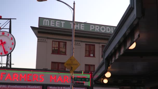 Pike Place Market Entrance Seattle Washington Verenigde Staten Juli 2019 — Stockvideo