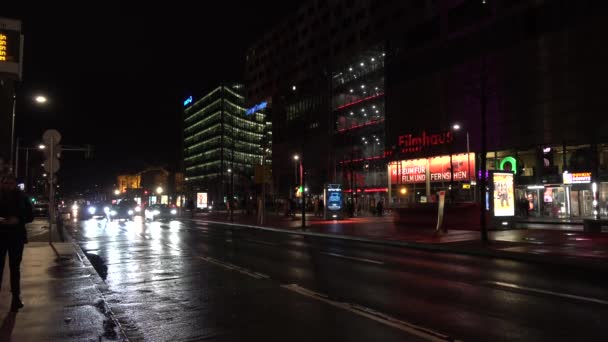 Ruch Uliczny Poczdamie Strasburg Nocą Berlin Niemcy Lutego 2019 Widok — Wideo stockowe