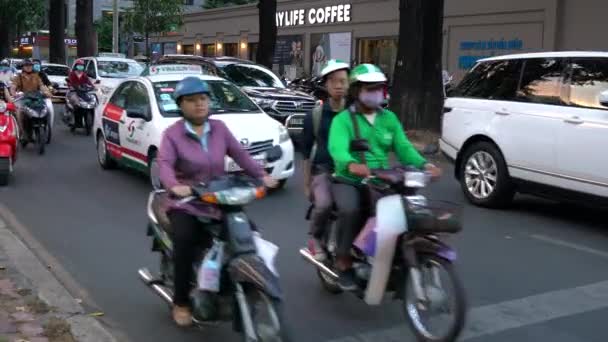 Motocicletas Personas Las Calles Chi Minh City Saigon Vietnam Abril — Vídeos de Stock