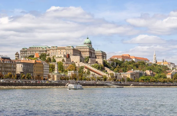 Budapest View Castle Danube River Embankment Holiday Panorama Tourist Part — Stock Photo, Image