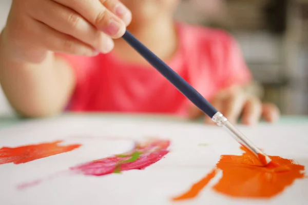 Asiático Chinês Criança Aprendendo Pintar — Fotografia de Stock