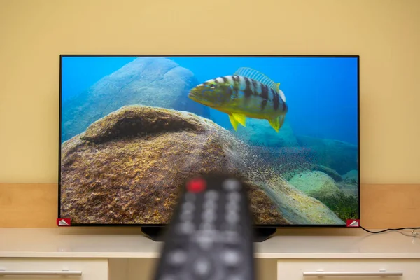 Yeni Uled TV teknolojisi Oled TV 'nin aksine siyah levelleri simsiyah gösteriyor.