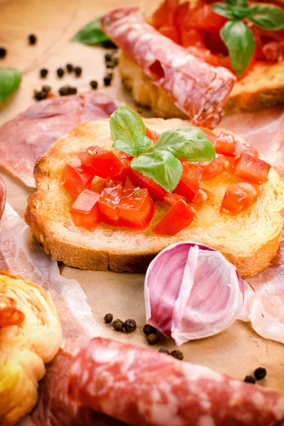 Refeição Italiana Saudável Comida Bruschetti Tomate Bruschetta Prosciutto — Fotografia de Stock