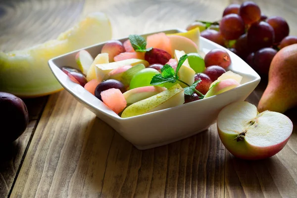 Fruit Salad Freshly Prepared Healthy Vegetarian Food — Stock Photo, Image