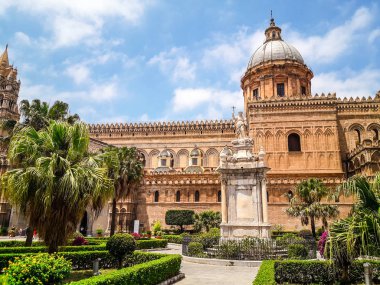 Katedral Santa Vergine Maria Assunta Palermo Sicilya - İtalya Tarih içinde