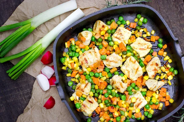 Pechuga Pollo Parrilla Carne Pollo Con Verduras Comida Casera Saludable — Foto de Stock