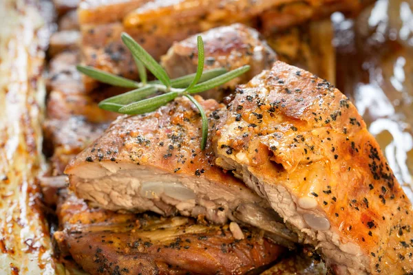 Zelfgemaakte Geroosterde Varkensribbetjes Gegrilde Ribben Heerlijke Maaltijd — Stockfoto