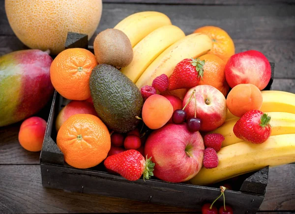 Alimentos Saudáveis Frutas Orgânicas Caixa Sabor Rico Frutas — Fotografia de Stock