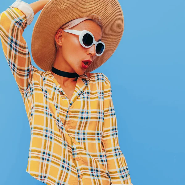 Playful Girl Straw Hat Checkered Shirt Fashion Country Style Stylish — Stock Photo, Image