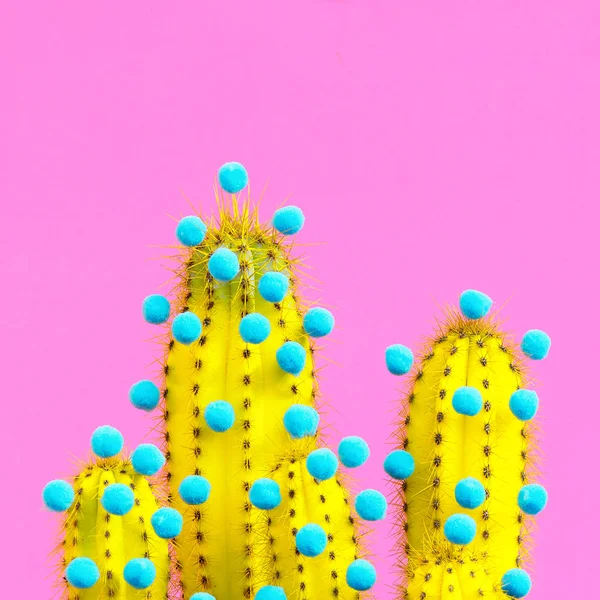 Árbol Cactus Navideño Hipster Concepto Navidad Tropical Candy Estilo Minimalista —  Fotos de Stock